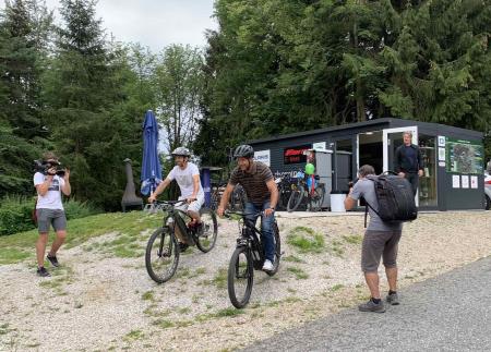 E-kolesarjenje na Pohorju_Novinarska Konferenca (1)